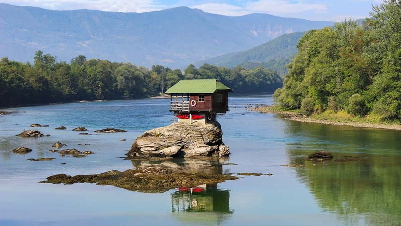 From Belgrade: Sargan 8 Railway and Wooden City 1 Day Tour - Exploring Western Serbia in a Day: Sargan 8 Railway and Wooden City Tour