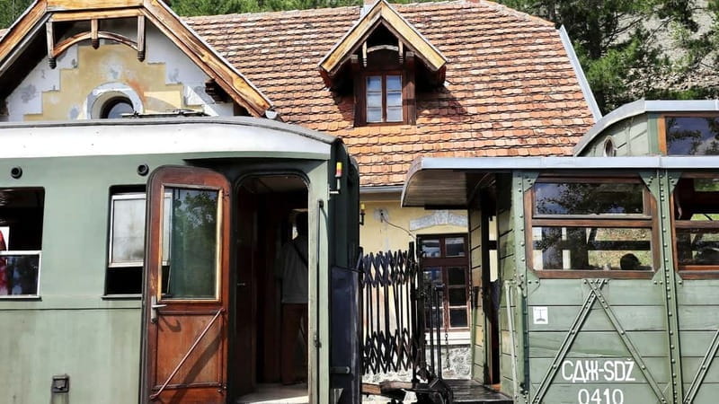 From Belgrade: Sargan 8 Railway and Wooden City 1 Day Tour - FAQs