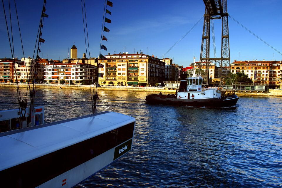 From Bilbao: Vizcaya Bridge, Gaztelugatxe, Bermeo & Gernika - Itinerary Highlights