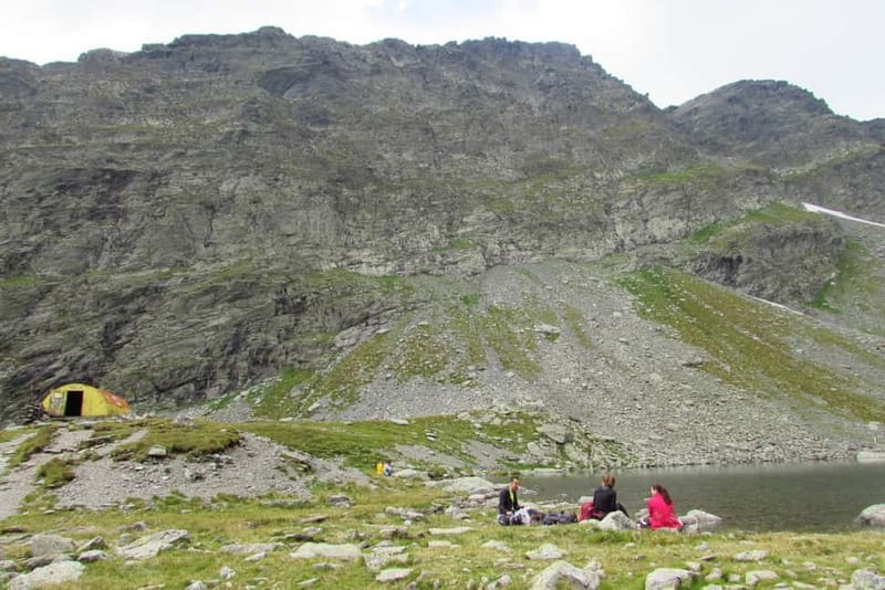 From Braov: 3-Day Fgra Mountains Hiking Adventure - Down into the Valleys and Cultural Exploration