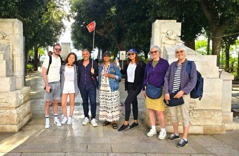 From Brindisi: Alberobello, Ostuni, Locorotondo, & Aperitif - FAQ