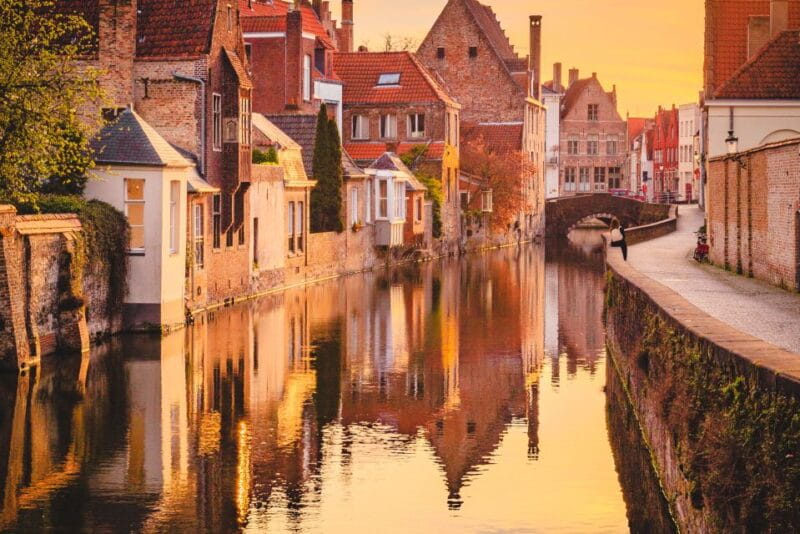 From Brussels: Bruges Day Trip with Boat Tour Option (ENG) - Key points / Takeaways