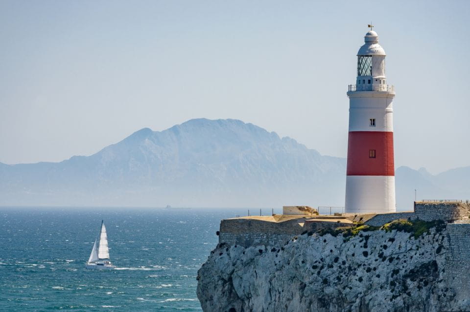 From Cadiz/El Puerto/Jerez: Gibraltar Sightseeing Day Trip - Itinerary Highlights