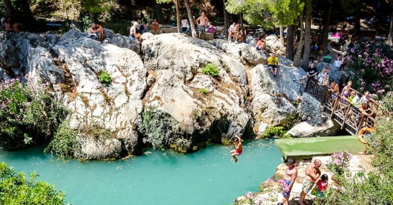 From Calpe to Guadalest & Algar Waterfalls - Discovering Guadalest: Medieval Charm on a Tiny Hilltop