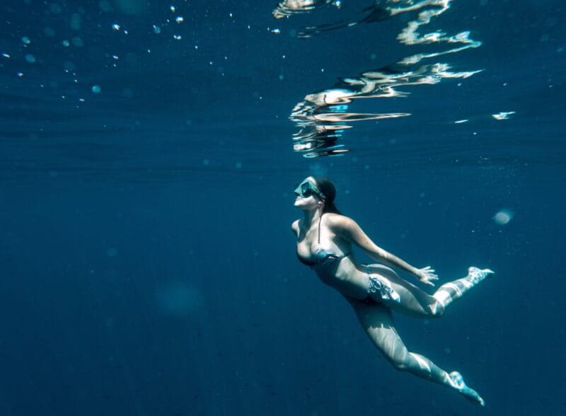 From Castellammare del Golfo: Boat tour with aperitif - The Highlights of the Coastline and Bays