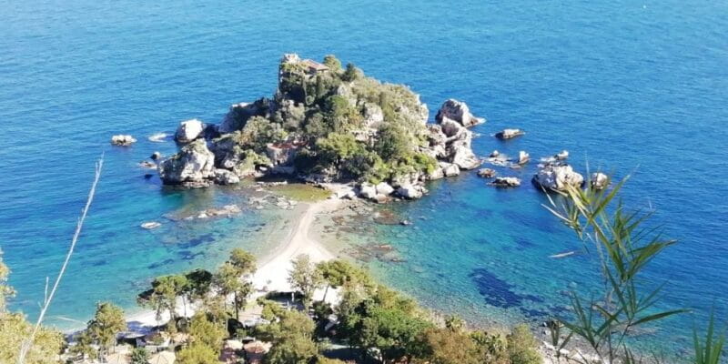 From Catania: Guided Tour of Mount Etna and Taormina - FAQ