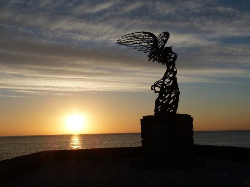 From Catania: White Lotus tour Taormina, Castelmola & Naxos - Price and Value: Is It Worth It?