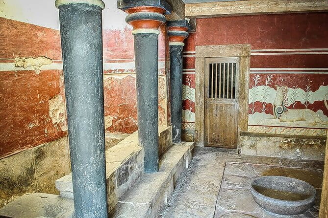 From chania : Knossos Palace & Archeological Museum Tour - Exploring the Highlights in Depth