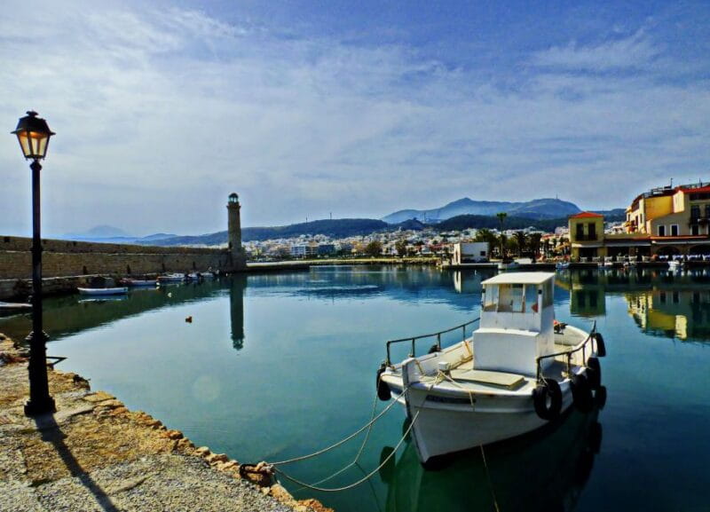 From Chania: Rethymno, Lake Kournas & Olive Oil Tasting Tour - Discovering Rethymno’s Historic Heart