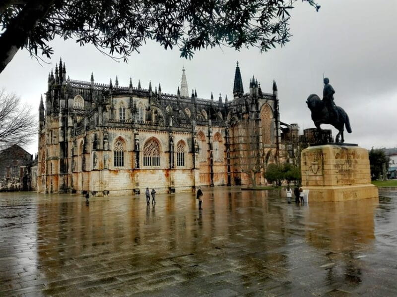 From Coimbra: Fátima Sanctuary, Batalha, Alcobaça and Nazaré - Experiencing Portugal’s Heart in a Day