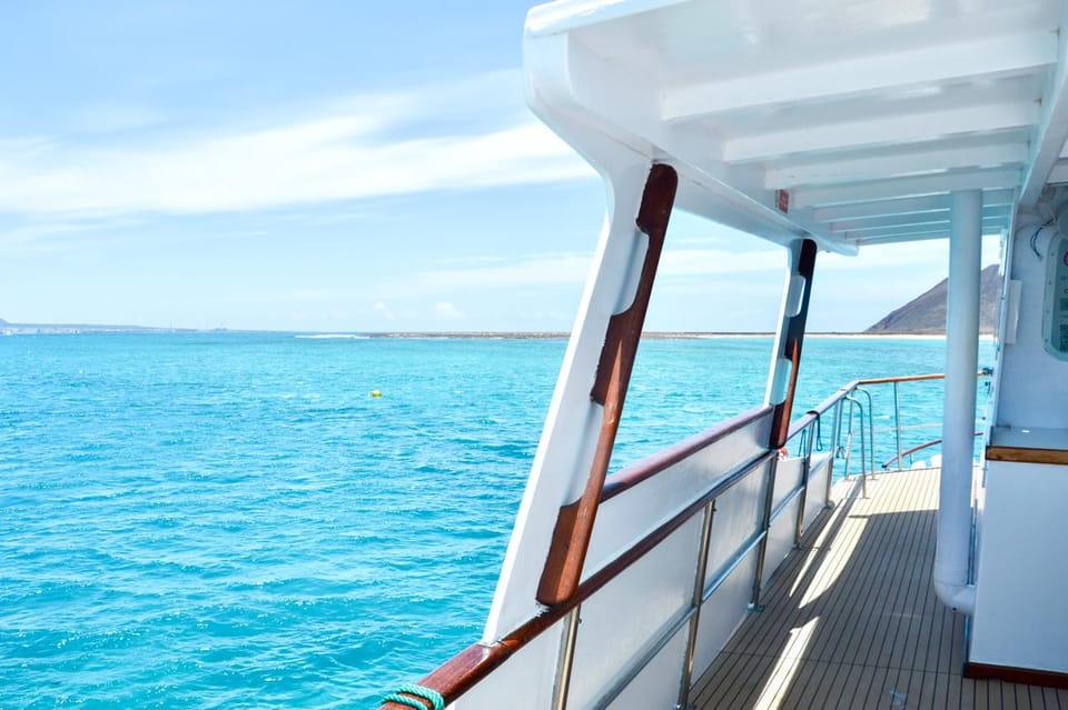 From Corralejo: Lobos Island Boat and Snorkel Activity - Highlights and Features