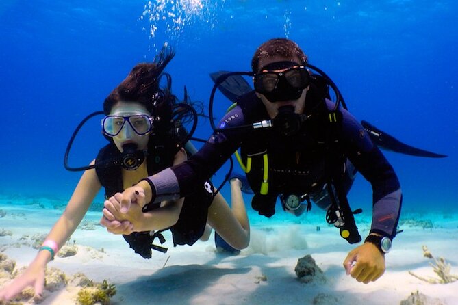 From Dubai: Discovery Scuba Diving Trip in Fujairah - Diving Instructor
