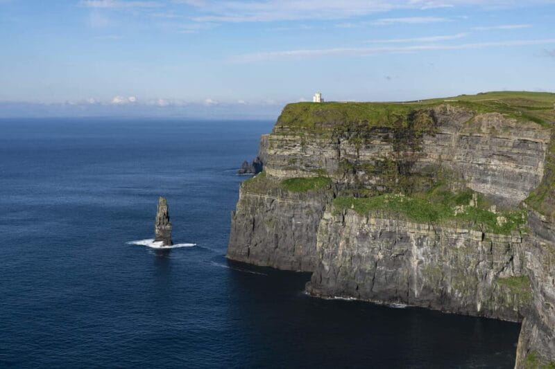 From Dublin: Galway + Cliffs of Moher Boat Cruise in Spanish - Key points / Takeaways