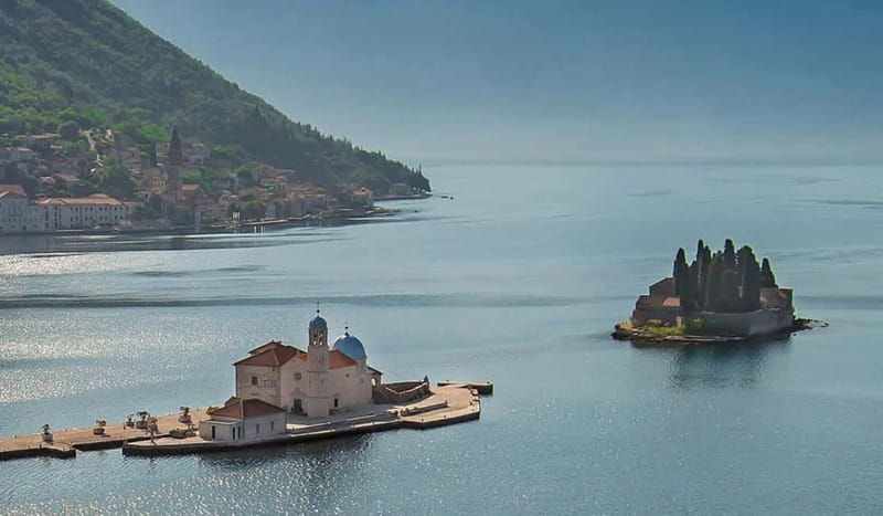 From Dubrovnik: Montenegro Day Trip with Boat Cruise - Lunch and Free Time in Kotor