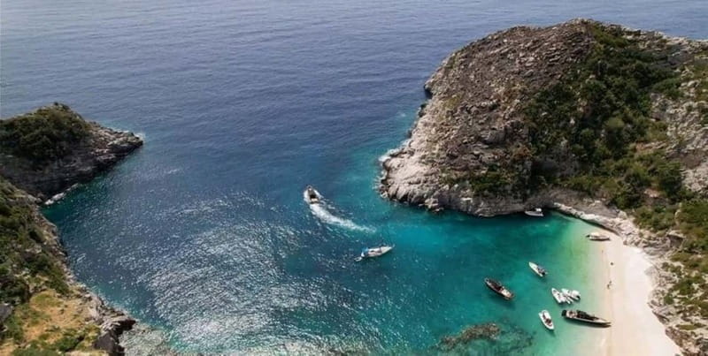 From Durrës/Tirana: Boat Tour in Vlorë - An In-Depth Look at the Vlorë Boat Tour