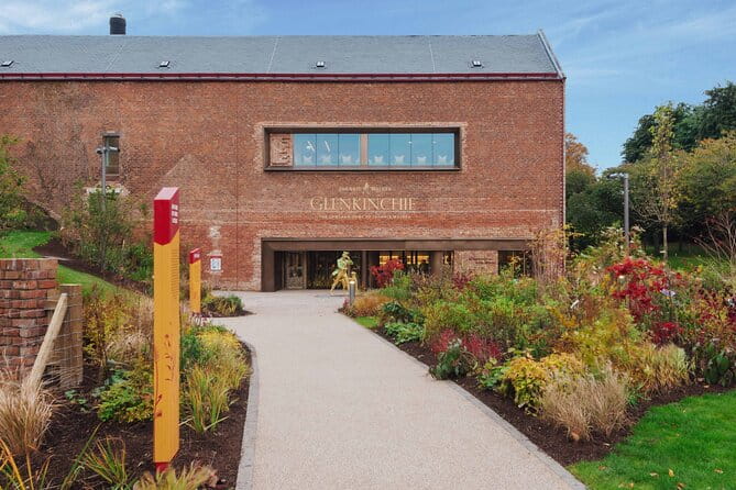 From Edinburgh: Glenkinchie Distillery & Whisky Experience - Scenic Drive to Stirling Castle: Scotland’s Historic Gem