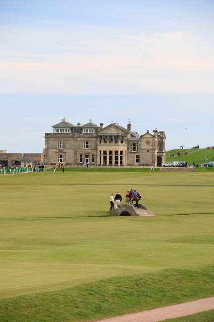 From Edinburgh: Private Outlander/ St Andrews tour - Exploring the Outlander Filming Locations