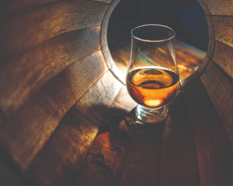 From Edinburgh: Speyside Whisky Trail 3-Day Group Tour - Day 1 Highlights