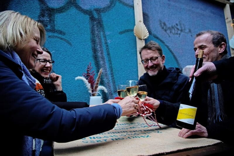 From Eigelstein to Nippes: city tour and wine hike - Key points / Takeaways