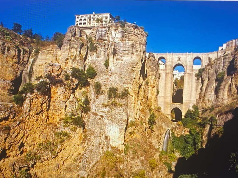 From Estepona: Ronda private tour, transportation, café, bullring, tapas, drinks - Exploring Ronda: The Journey and the Scenic Drive