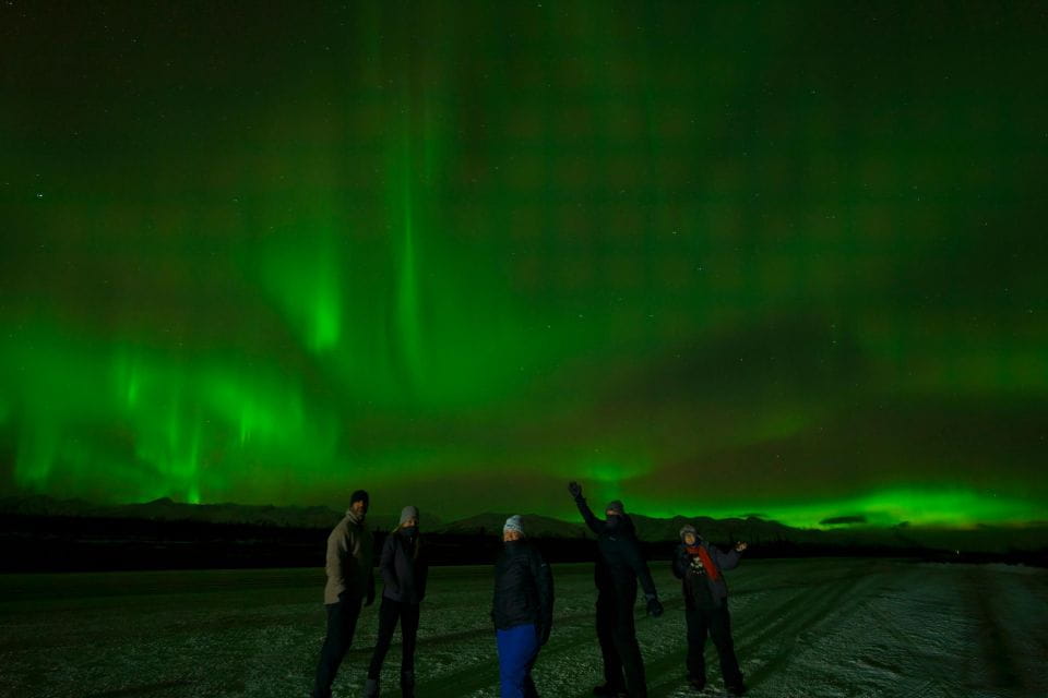 From Fairbanks: Northern Lights Aurora Tour With Photography - Booking and Reservations