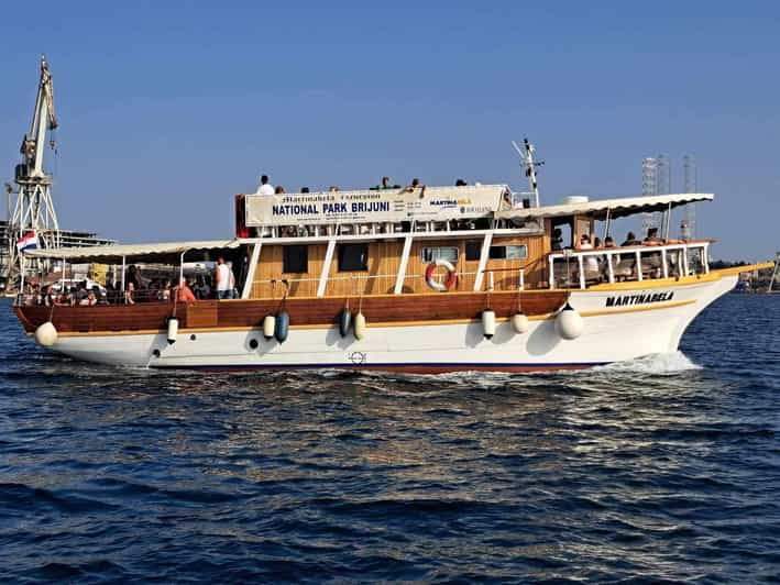 From Fazana: Dolphin watching sightseeing cruise at sunset - Starting Point: Fazanas Main Pier