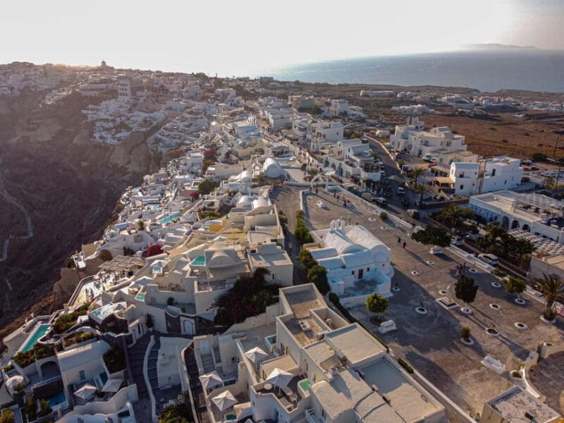 From Fira: Santorini Highlights Minibus Tour with Oia Sunset - FAQ