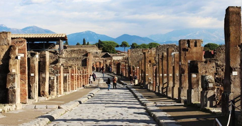 From Florence: Amalfi Coast Transfer With a Stop in Pompeii - Tour Highlights
