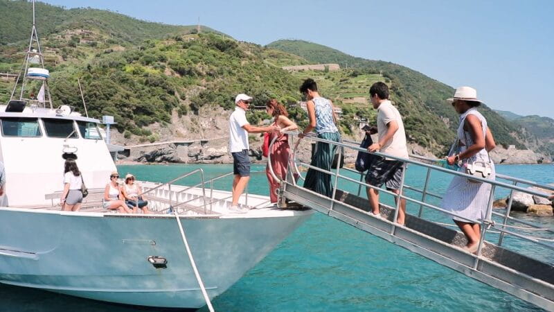 From Florence: Cinque Terre Day Trip with Optional Lunch - Vernazza: An Enchanting Introduction to Cinque Terre