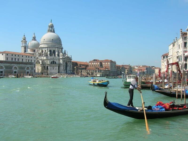 From Florence: Explore Venice in a Full Day Tour by Train - Lunch and Free Time: Balancing Sightseeing with Relaxation