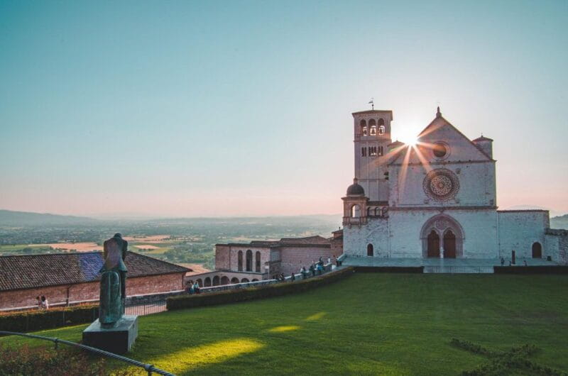 From Florence: Private Minivan Excursion to Assisi & Cortona - Key Points / Takeaways