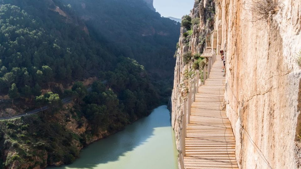 From Fuengirola: Caminito Del Rey Guided Day Trip - Guided Hiking Experience