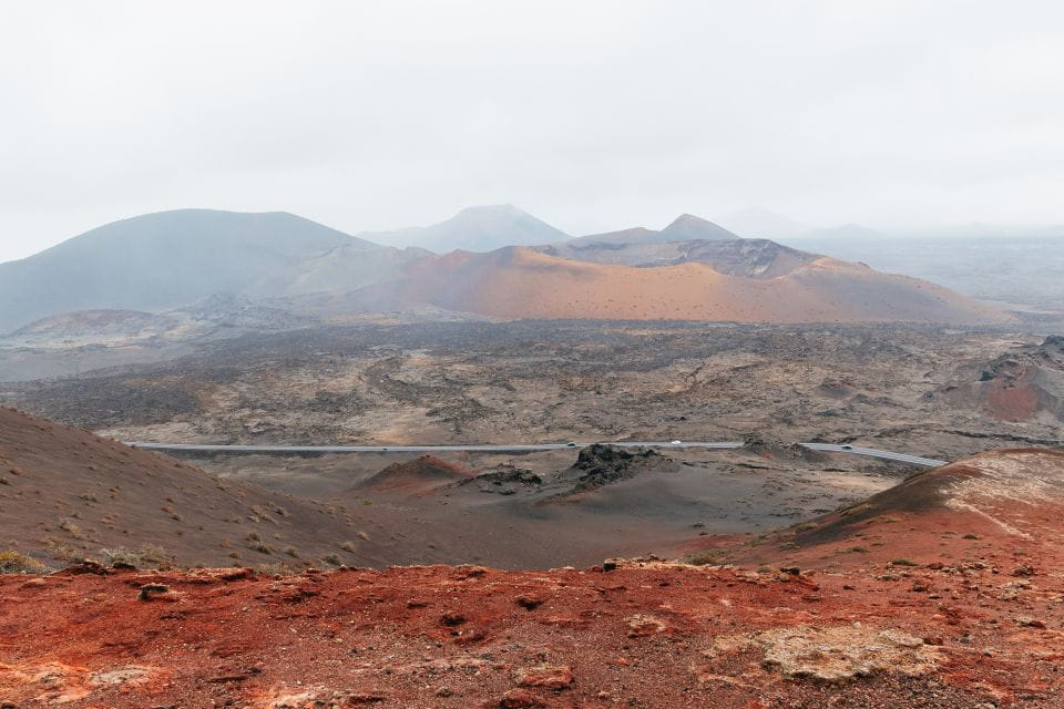 From Fuerteventura: Lanzarote Trip With Wine Tasting & Lunch - Itinerary and Activities