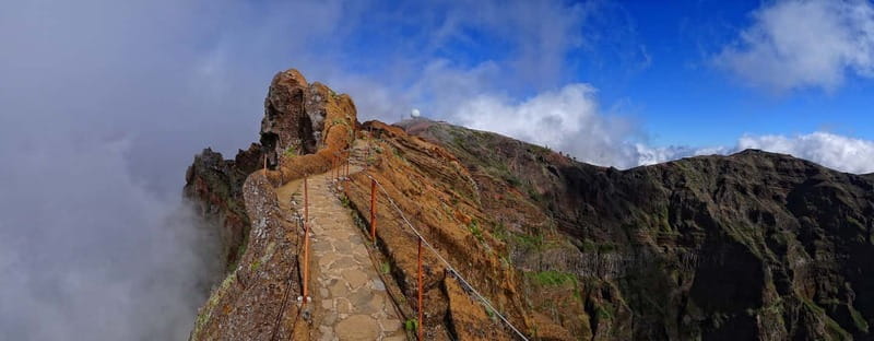 From Funchal: Transfer to Pico do Arieiro Trail - Who Will Love This Experience?