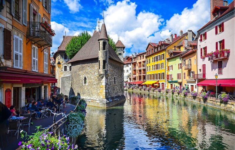 From Geneva: Annecy Private Day Trip - Exploring Annecy: An Alpine Gem