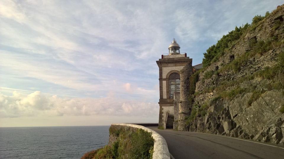 From Gijón: Luarca, Cudillero and Avilés Day Trip - Transportation Details