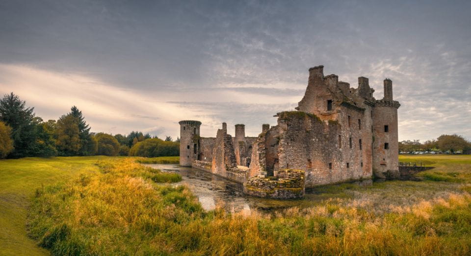 From Glasgow: 2 Day Scenic South West of Scotland - Caerlaverock Castle