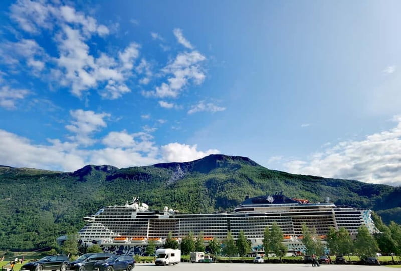 From Haugsund: Preikestolen (Pulpit Rock) Guided Day Trip - Key points / Takeaways