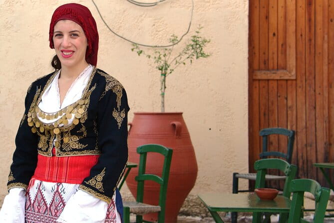 From Heraklion & Malia: Cretan Folklore Night with Buffet - The Tour Logistics and Value