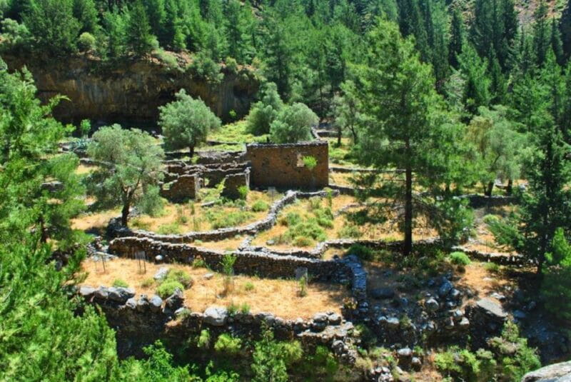 From Heraklion: Samaria Gorge & Agia Roumeli Hiking Day Trip - Reaching Agia Roumeli: A Village Like No Other