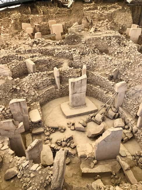 from Istanbul: anlurfa, Göbeklitepe & Balklgöl Day Trip - Immersive Cultural Stops: Anlurfa Museum and Mosaic Art