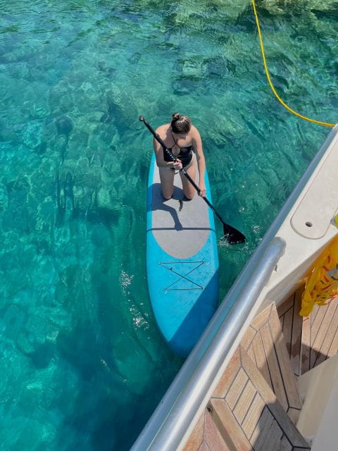 From Kalamata: Private Cruise to Kardamili & Stoupa With BBQ - Food and Beverages