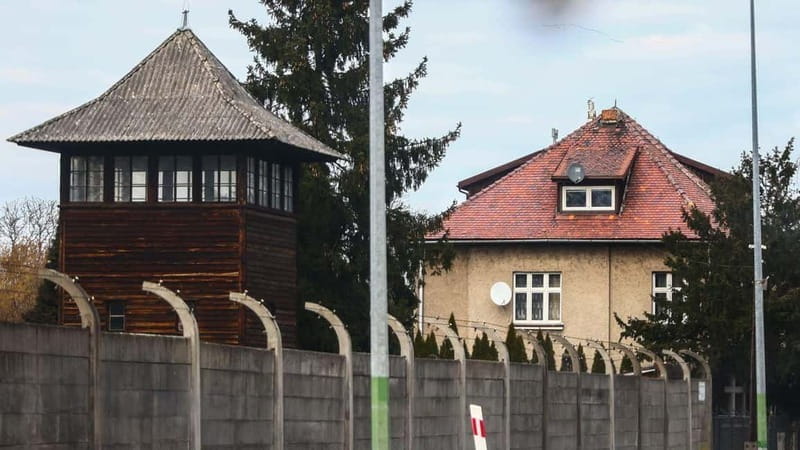 From Kracow: Auschwitz Complex Alternative Tour - Key points / Takeaways