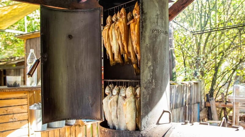 From Krakow: Ojców National Park and Ogrodzieniec Castle - Ogrodzieniec Castle: Medieval Marvels and Fairytale Views