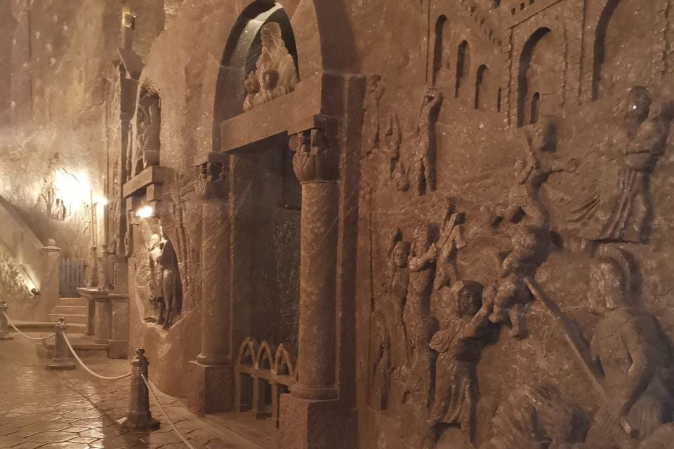 From Krakow: Wieliczka Salt Mine Tour in Italian - Meeting Point and Departure