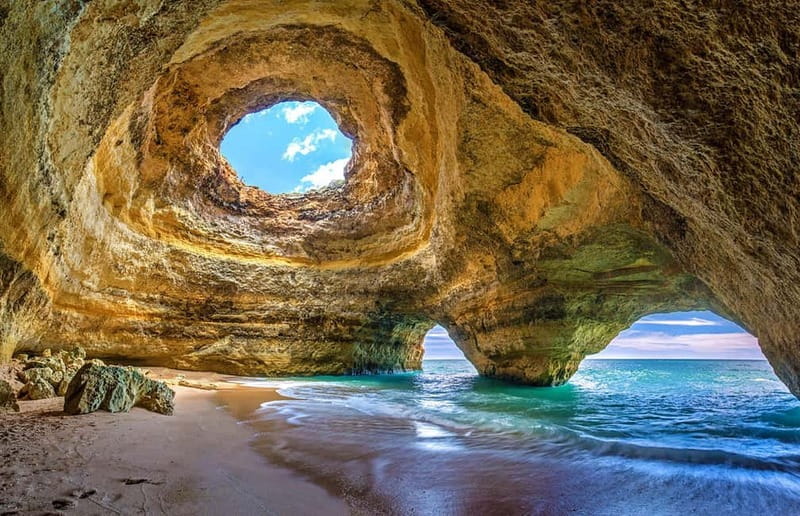 From Lagos: Scenic Cruise to the Benagil and Carvoeiro Caves - Key points / Takeaways