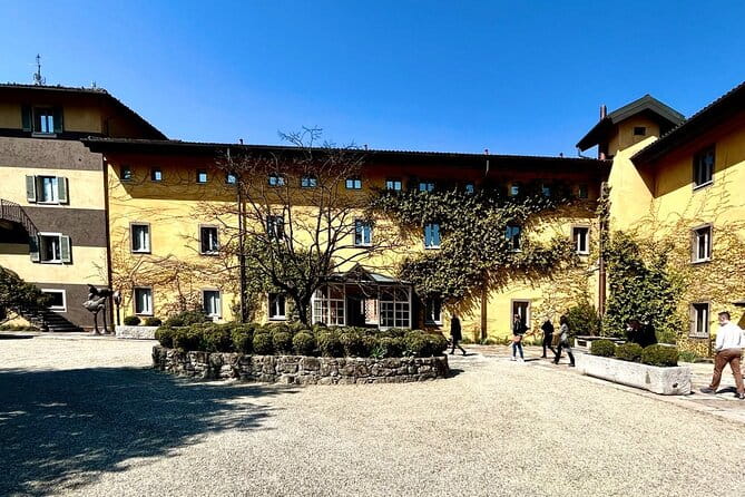 From Lake Como or Milan: Serravalle VIP shopping and Wine Tasting - FAQ