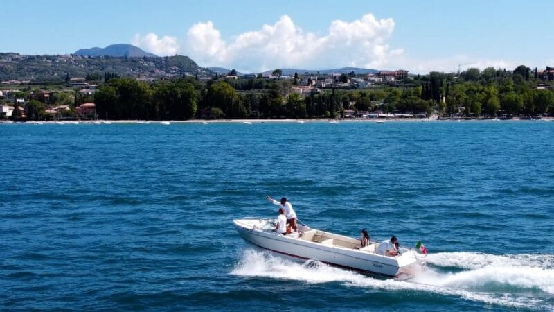 From Lazise: 4 hours boat tour cruise on Lake Garda - A Complete Guide to Your Lake Garda Boat Experience
