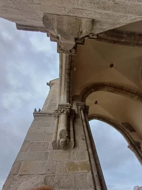 From Lisbon: Évora, Vila Viçosa, and Wine Cellars Day Trip - Discovering Évora: Portugal’s Open-Air Museum