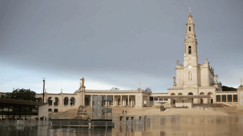 From Lisbon: Fátima, Aljustrel, and Óbidos Day Trip - Key points / Takeaways